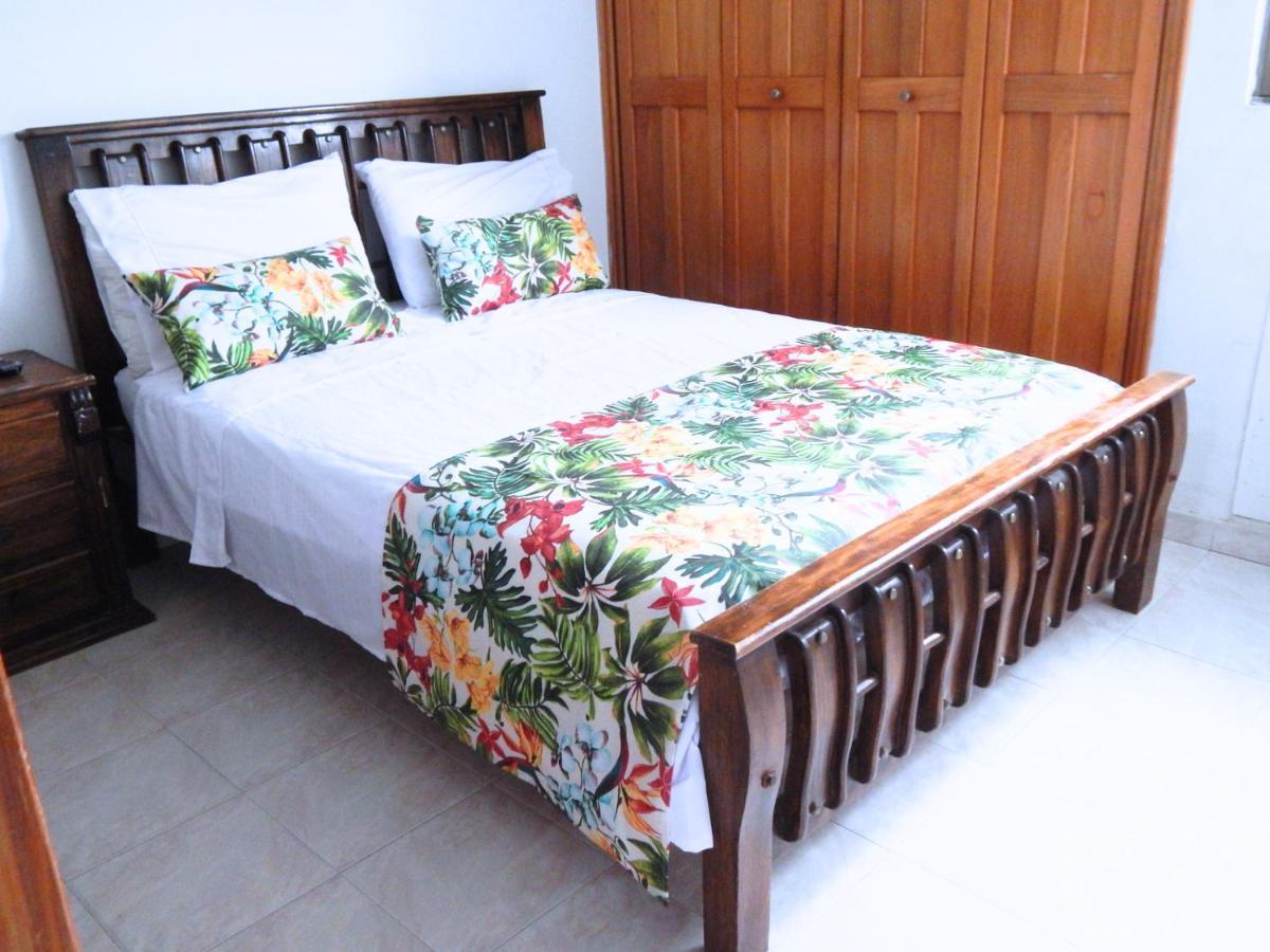 公寓 Rodadero Laureles Con Vista Al Mar Y A La Bahia Santa Marta (Magdalena)